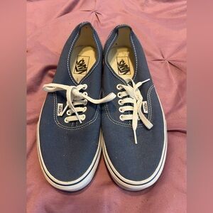 Vans aunthentic laced shoes.